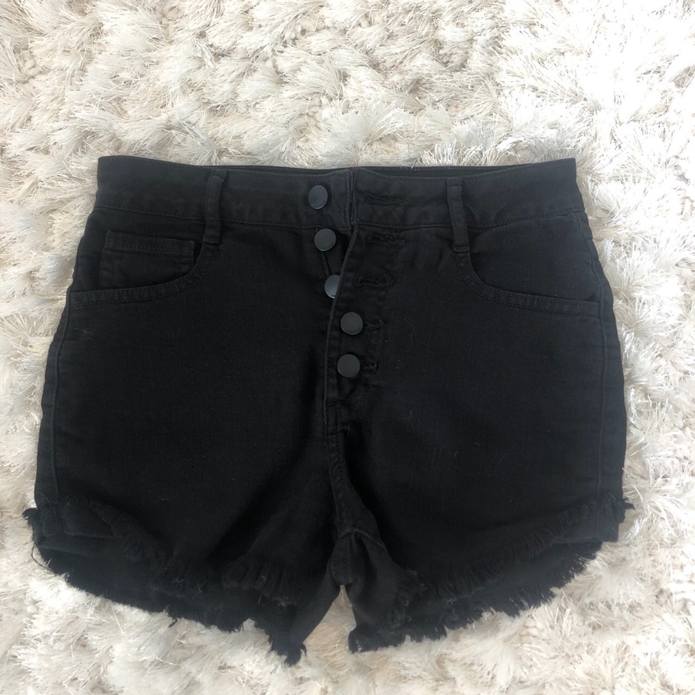 High wasted black jean shorts